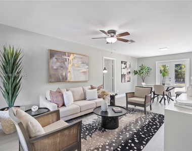 11448 N 68th St Street N - Photo Thumbnail 7