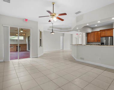 1092 Sw Majorca Avenue - Photo Thumbnail 14
