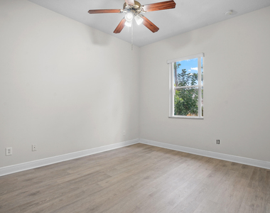 1092 Sw Majorca Avenue - Photo Thumbnail 23