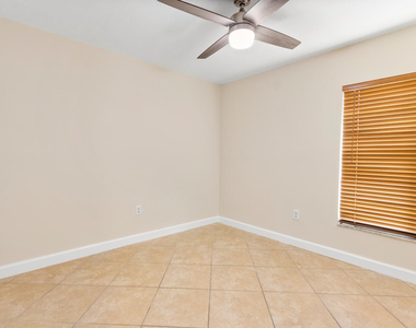 8871 Sw 6th Street - Photo Thumbnail 6