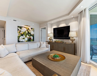 2700 N Ocean Drive - Photo Thumbnail 12