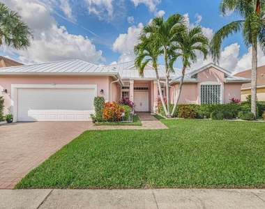 137 Nw Magnolia Lakes Boulevard - Photo Thumbnail 4