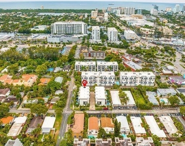 1058 N Victoria Park Road N - Photo Thumbnail 25