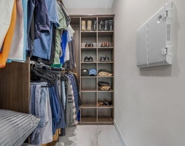 1058 N Victoria Park Road N - Photo Thumbnail 20