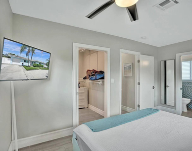 604 Ne 25th Avenue - Photo Thumbnail 14