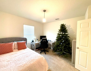 10574 Sw Cambria Lane - Photo Thumbnail 27