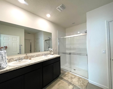 10574 Sw Cambria Lane - Photo Thumbnail 19