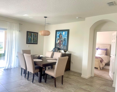 10574 Sw Cambria Lane - Photo Thumbnail 5
