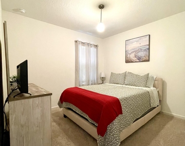 10574 Sw Cambria Lane - Photo Thumbnail 23