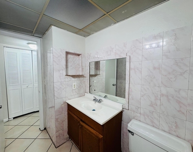 2800 Nw 56th Avenue - Photo Thumbnail 26