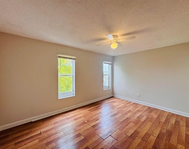 2800 Nw 56th Avenue - Photo Thumbnail 3