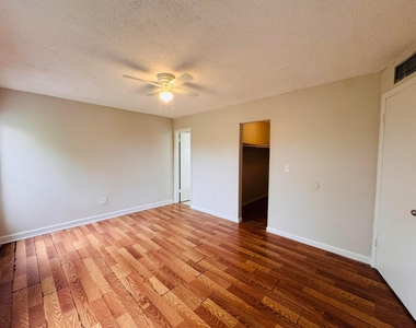 2800 Nw 56th Avenue - Photo Thumbnail 17