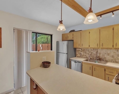 1166 6th Avenue - Photo Thumbnail 12