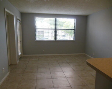 738 Executive Center Drive - Photo Thumbnail 2