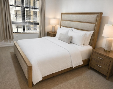 701 S Olive Avenue - Photo Thumbnail 7