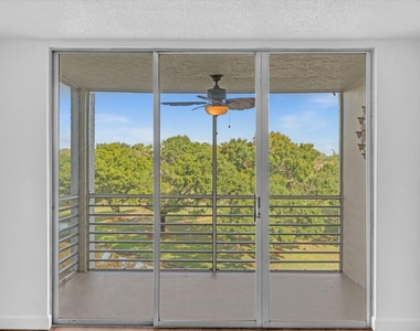 9470 Poinciana Place - Photo Thumbnail 26