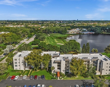9470 Poinciana Place - Photo Thumbnail 41