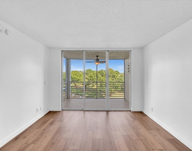 9470 Poinciana Place - Photo Thumbnail 25