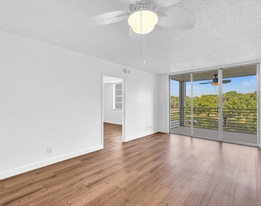 9470 Poinciana Place - Photo Thumbnail 22