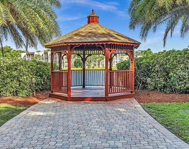 9470 Poinciana Place - Photo Thumbnail 67