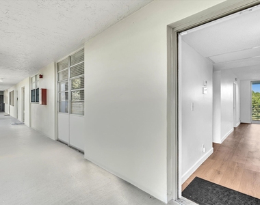 9470 Poinciana Place - Photo Thumbnail 10