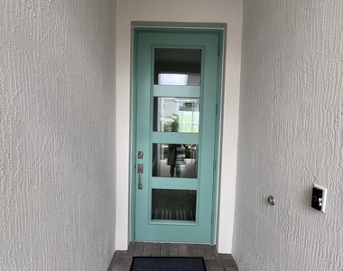 14083 Sw Thorens Drive - Photo Thumbnail 1