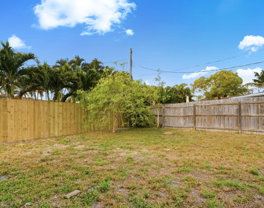 1123 Se 2nd Avenue - Photo Thumbnail 31