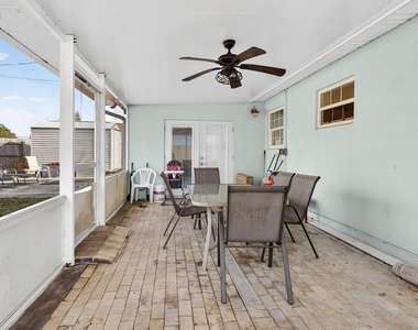 1123 Se 2nd Avenue - Photo Thumbnail 30