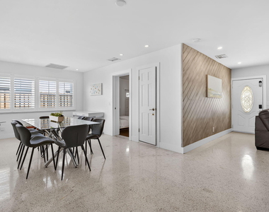 1123 Se 2nd Avenue - Photo Thumbnail 34