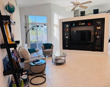 4285 Nw 62nd Road - Photo Thumbnail 5