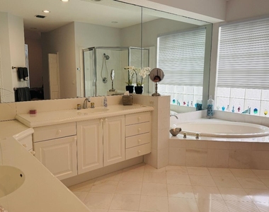 4285 Nw 62nd Road - Photo Thumbnail 8