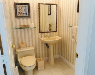 4285 Nw 62nd Road - Photo Thumbnail 6