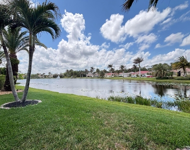 6532 Se Broadmoor Lane - Photo Thumbnail 5