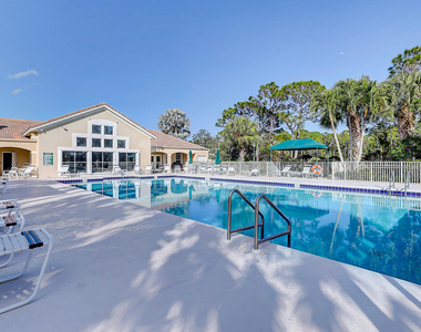 6532 Se Broadmoor Lane - Photo Thumbnail 17