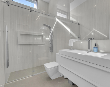 2401 Ne 13th Street - Photo Thumbnail 42