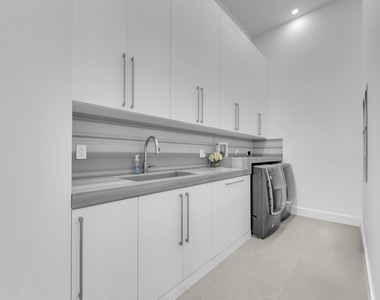 2401 Ne 13th Street - Photo Thumbnail 64