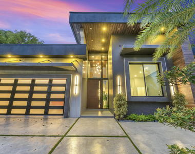 2401 Ne 13th Street - Photo Thumbnail 7