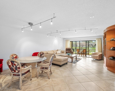 22 Westgate Lane - Photo Thumbnail 7