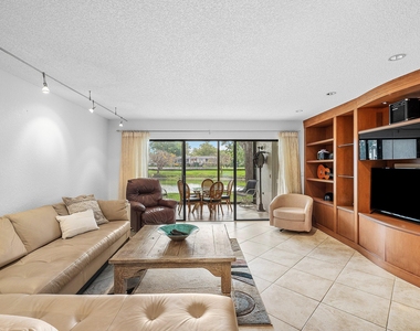 22 Westgate Lane - Photo Thumbnail 10