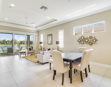 20037 Sw Caserta Way - Photo Thumbnail 5