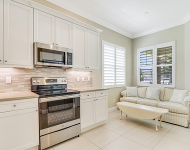 20037 Sw Caserta Way - Photo Thumbnail 13