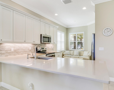 20037 Sw Caserta Way - Photo Thumbnail 10