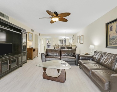 1600 Ne Dixie Highway - Photo Thumbnail 17