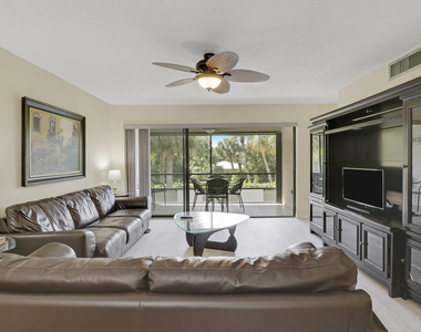 1600 Ne Dixie Highway - Photo Thumbnail 13