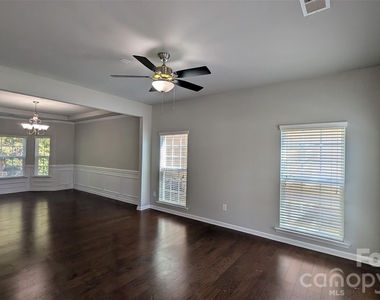 4848 Pepper Drive - Photo Thumbnail 1