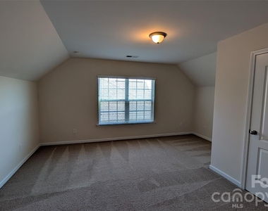 4848 Pepper Drive - Photo Thumbnail 22