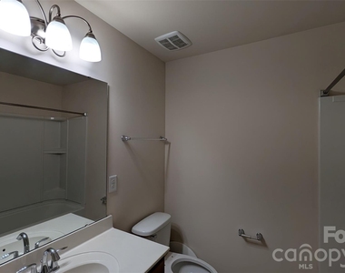 4848 Pepper Drive - Photo Thumbnail 16