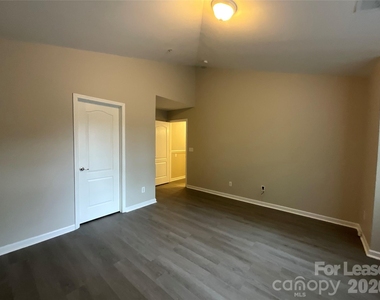 1606 Termini Drive - Photo Thumbnail 17