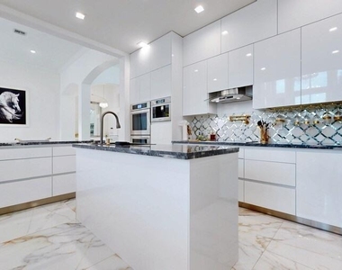 11910 Osprey Point Circle - Photo Thumbnail 11