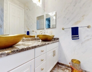 11910 Osprey Point Circle - Photo Thumbnail 19